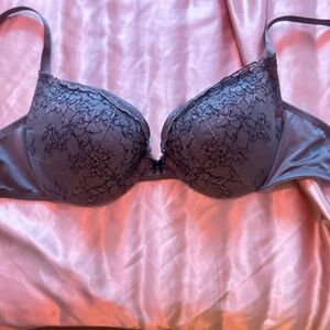 Maidenform 36B bra